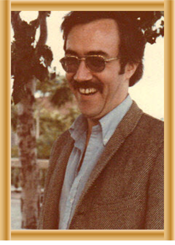 LES DANIELS — Horror Author and Comic Book Historian — Vampire novels, History of Batman, Superman and Wonder Woman